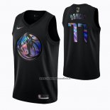 Maglia Dallas Mavericks Luka Doncic #77 Iridescent Logo Nero