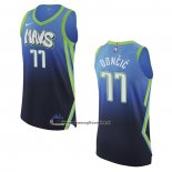 Maglia Dallas Mavericks Luka Doncic #77 Citta Autentico Blu