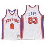 Maglia New York Knicks Bape NO 93 Mitchell & Ness Bianco