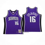 Maglia Sacramento Kings Peja Stojakovic #16 Mitchell & Ness 2002-03 Viola