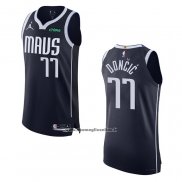 Maglia Dallas Mavericks Luka Doncic #77 Statement Autentico 2022-23 Blu