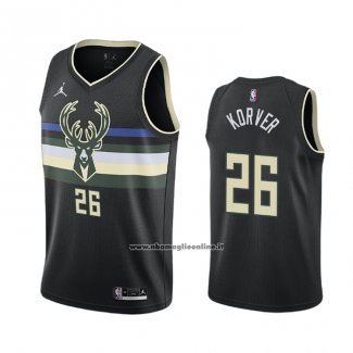 Maglia Milwaukee Bucks Kyle Korver #26 Statement 2020-21 Nero