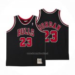 Maglia Chicago Bulls Michael Jordan #23 Mitchel & Ness 1997-98 Nero