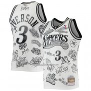 Maglia Philadelphia 76ers Allen Iverson #3 Mitchell & Ness 1997-98 Tattoo Bianco