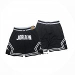 Pantaloncini Jordan Just Don Nero1